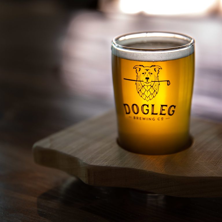 Dogleg Brewing Co., Vista
