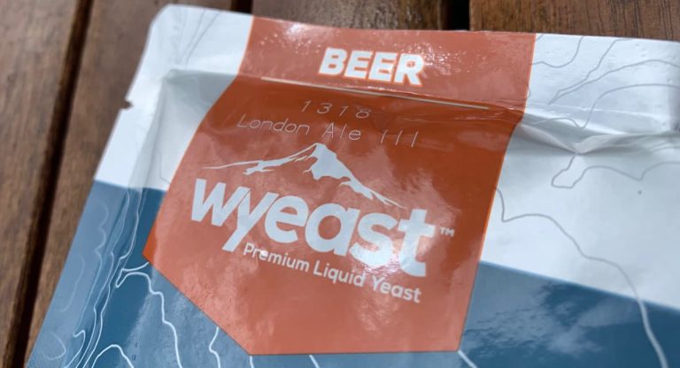 Why London Ale III is the Quintessential NEIPA Yeast